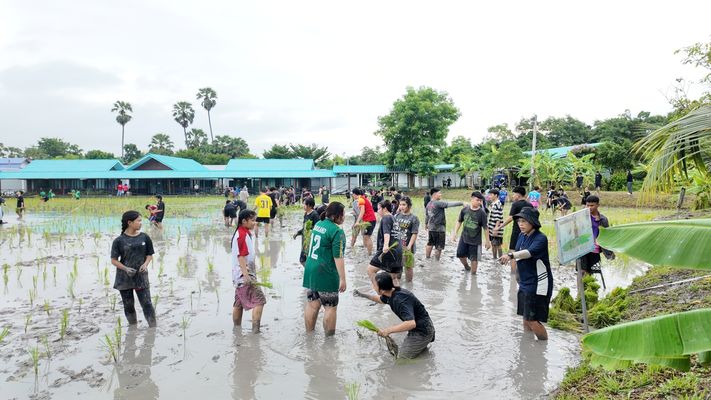 โรงเรียนปรีชานุศาสน์